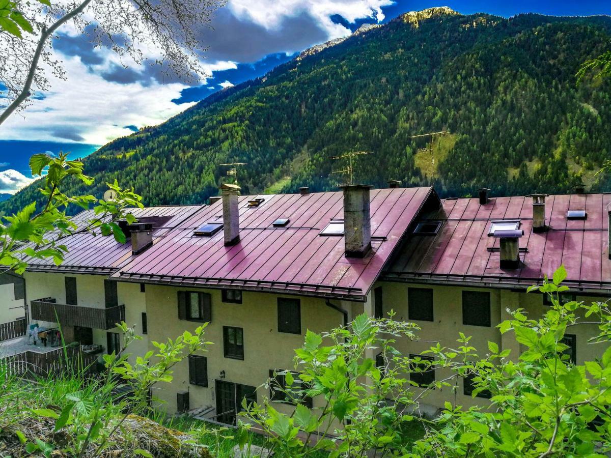 La Mansarda Di Emma Lägenhet Pinzolo Exteriör bild